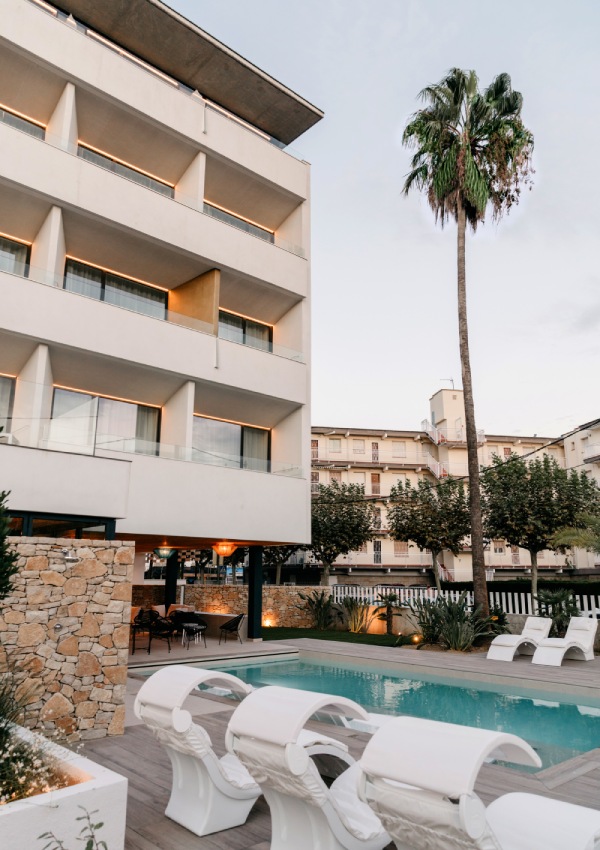Hotel Monica