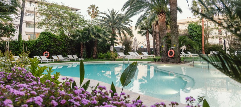 Hotel Monica