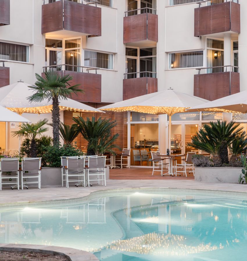 Hotel Monica