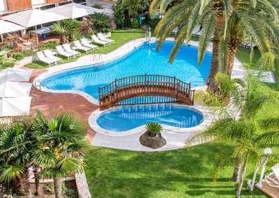 Hotel Monica